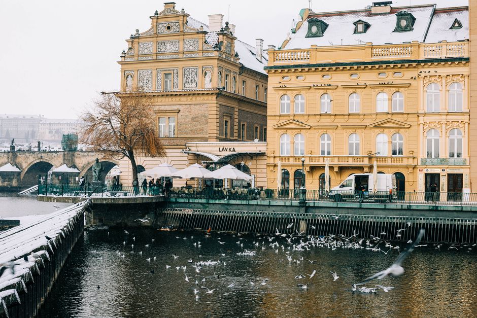 Winter Weekend in Prague: Quiet Streets, Warm Pubs