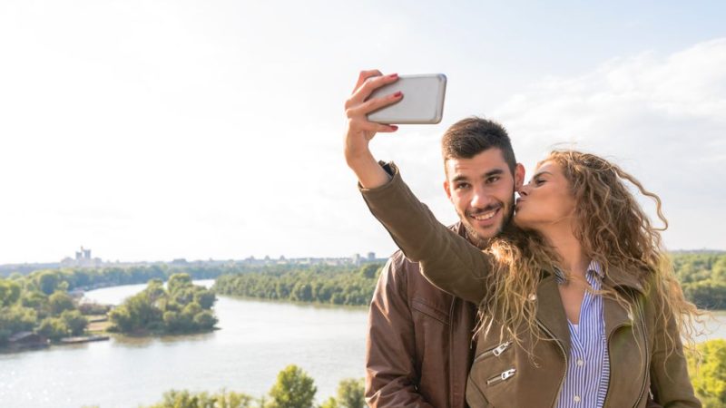 Travel Blogging Tips for Beginners: How to Start and Grow Your Site