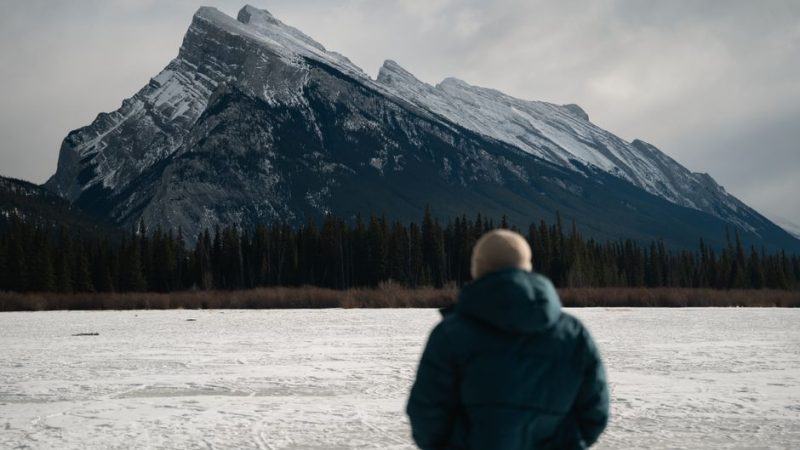 Banff and Lake Louise in January: Plan the Cold Right